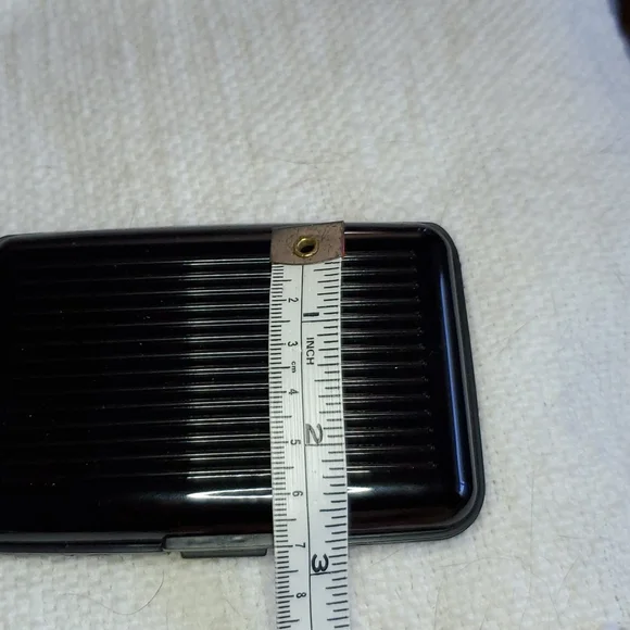 Discreet Mini Wallet - Picture 5 of 5